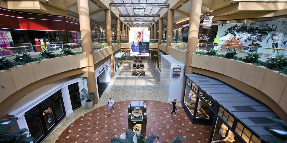 Implementing top-notch safety protocols for a worry-free Scottsdale shopping experience.