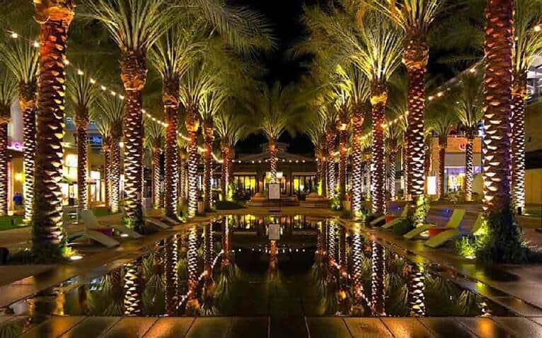 Scottsdale Quarter: A modern shopping paradise in the heart of Scottsdale.